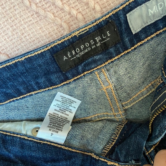 Ripped jean shorts - Picture 2 of 2